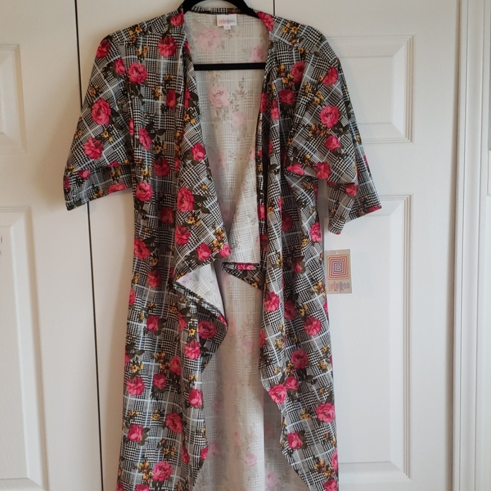 LulaRoe S Shirley